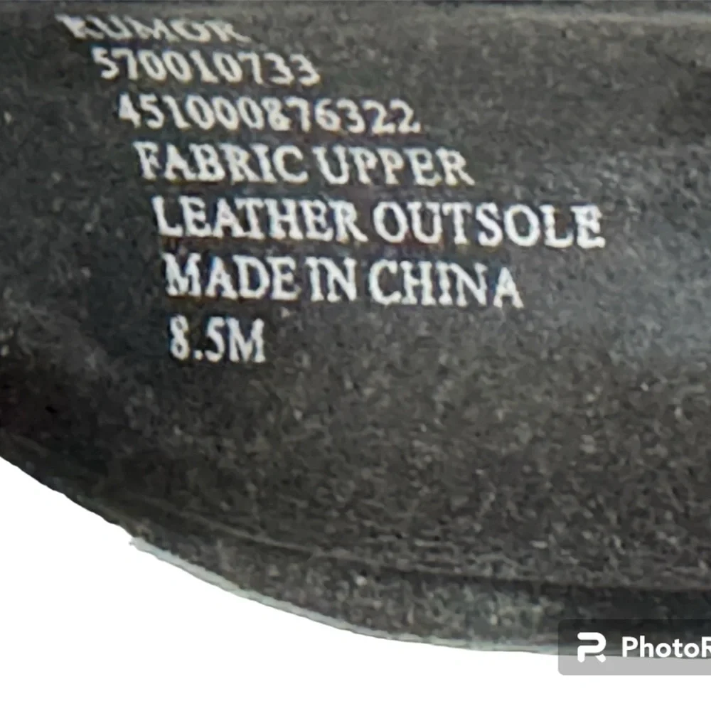 White House Black Market Crush Velvet High Heels - Picture 5 of 6